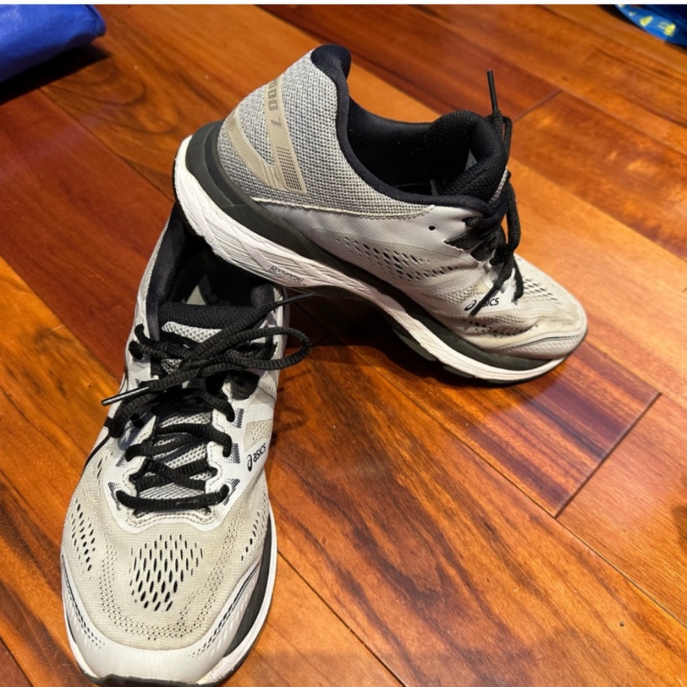 Asics Gray and Black Athletic Shoes with Cushioned Midsole